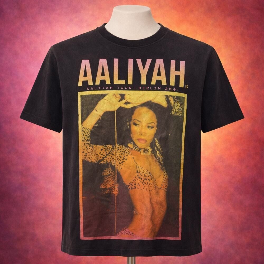 Vintage-Style Aaliyah "Berlin 2001" Graphic Shirt Tee S
